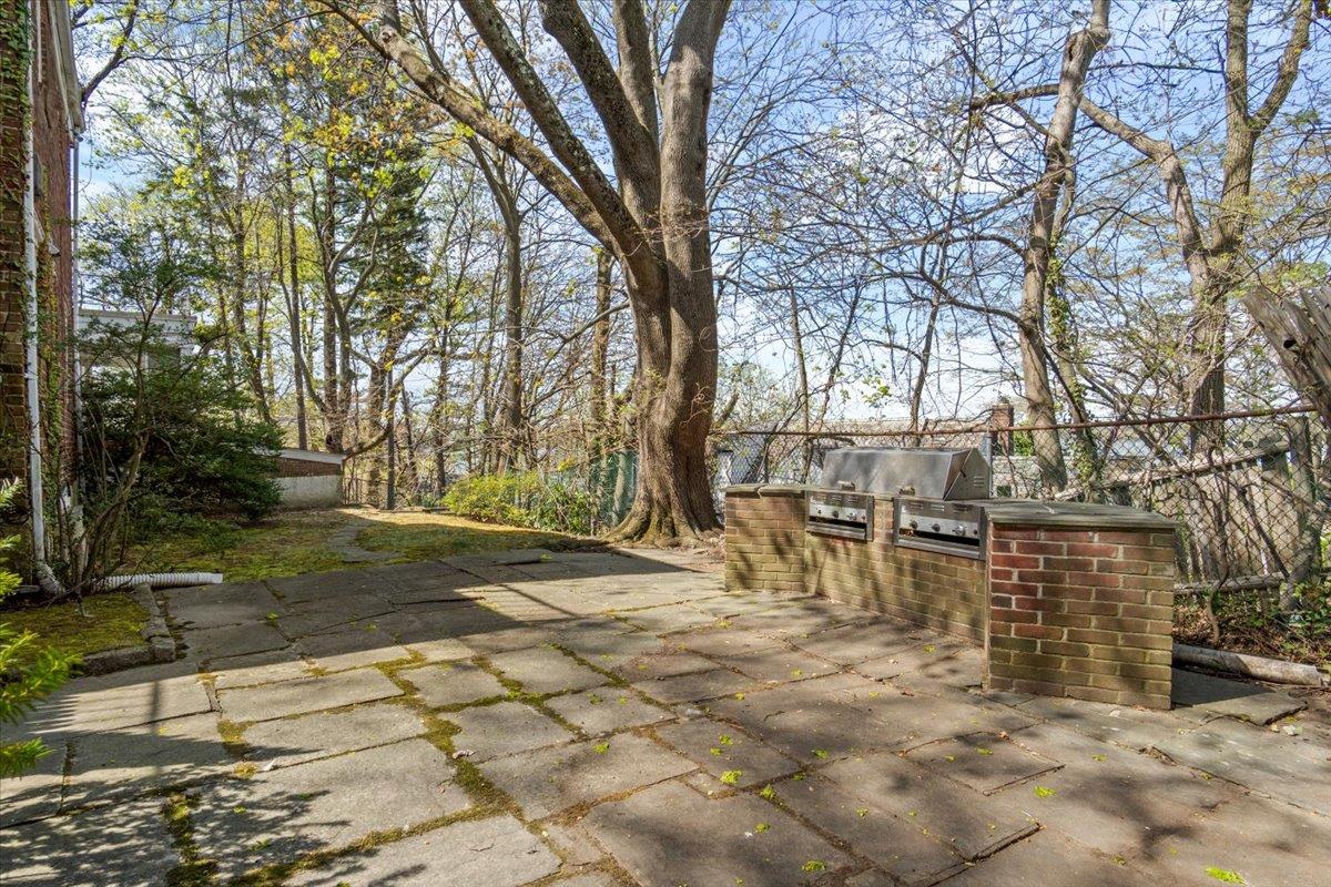 40 Hawthorne Lane, Great Neck, New York image 28