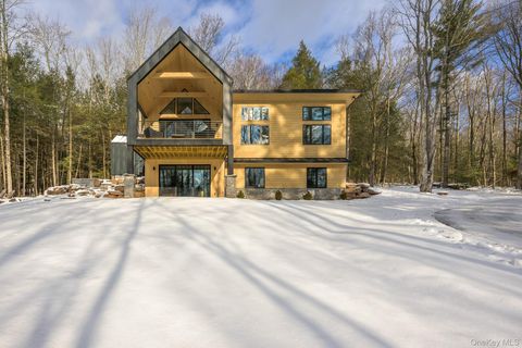 Homes For Sale - 31 Windham Farms Road<br/> Windham, NY 12496