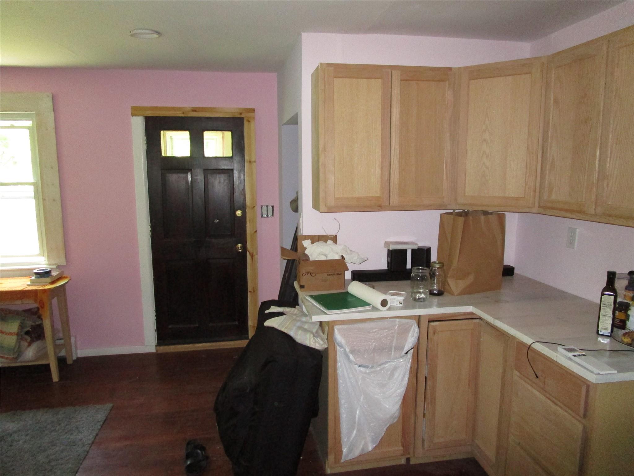 Kingston, New York 12401, United States, 4 Bedrooms Bedrooms, ,3 BathroomsBathrooms,Residential,Active,141875