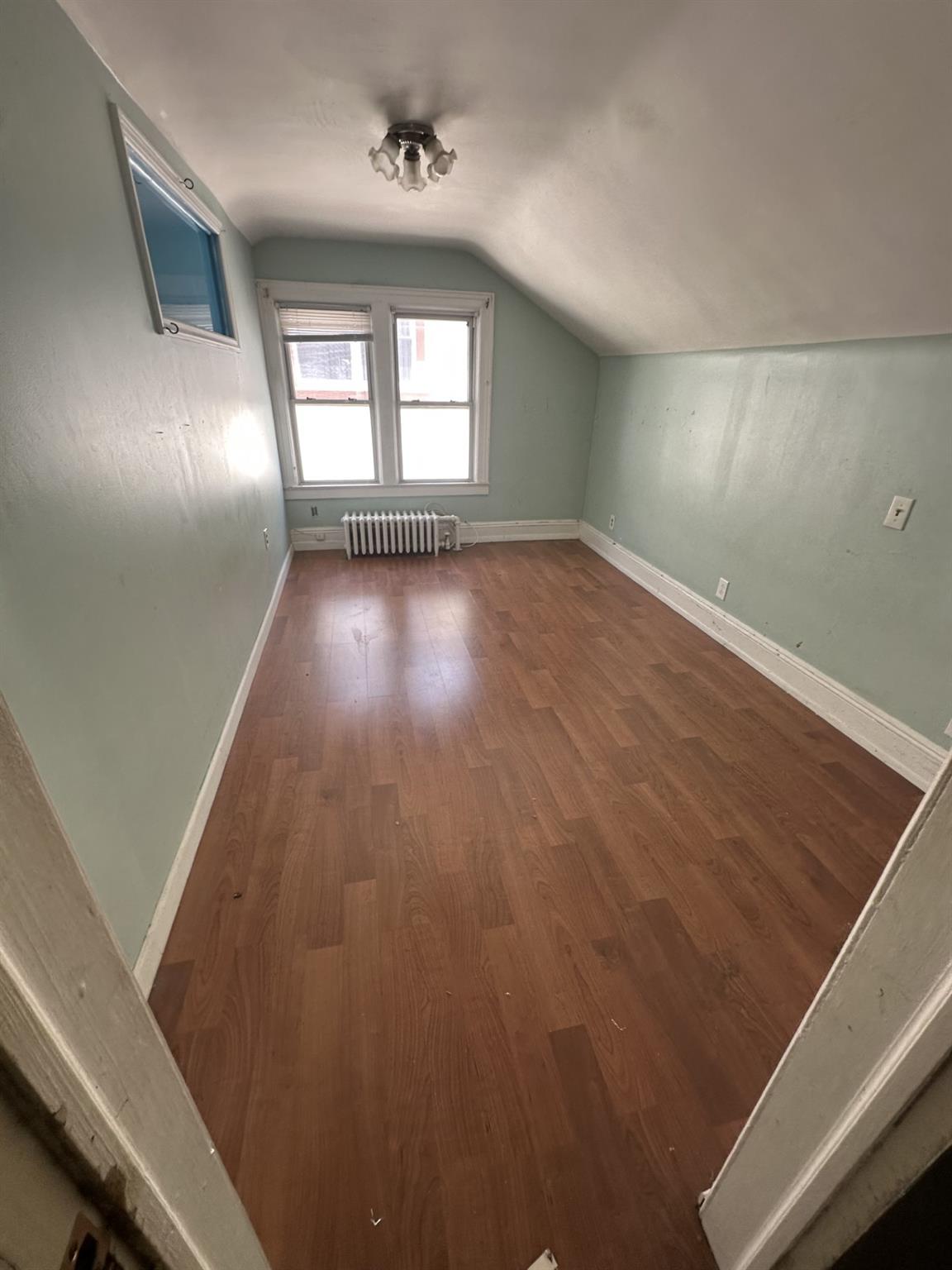 85-55 262 Street, Floral Park, New York image 5