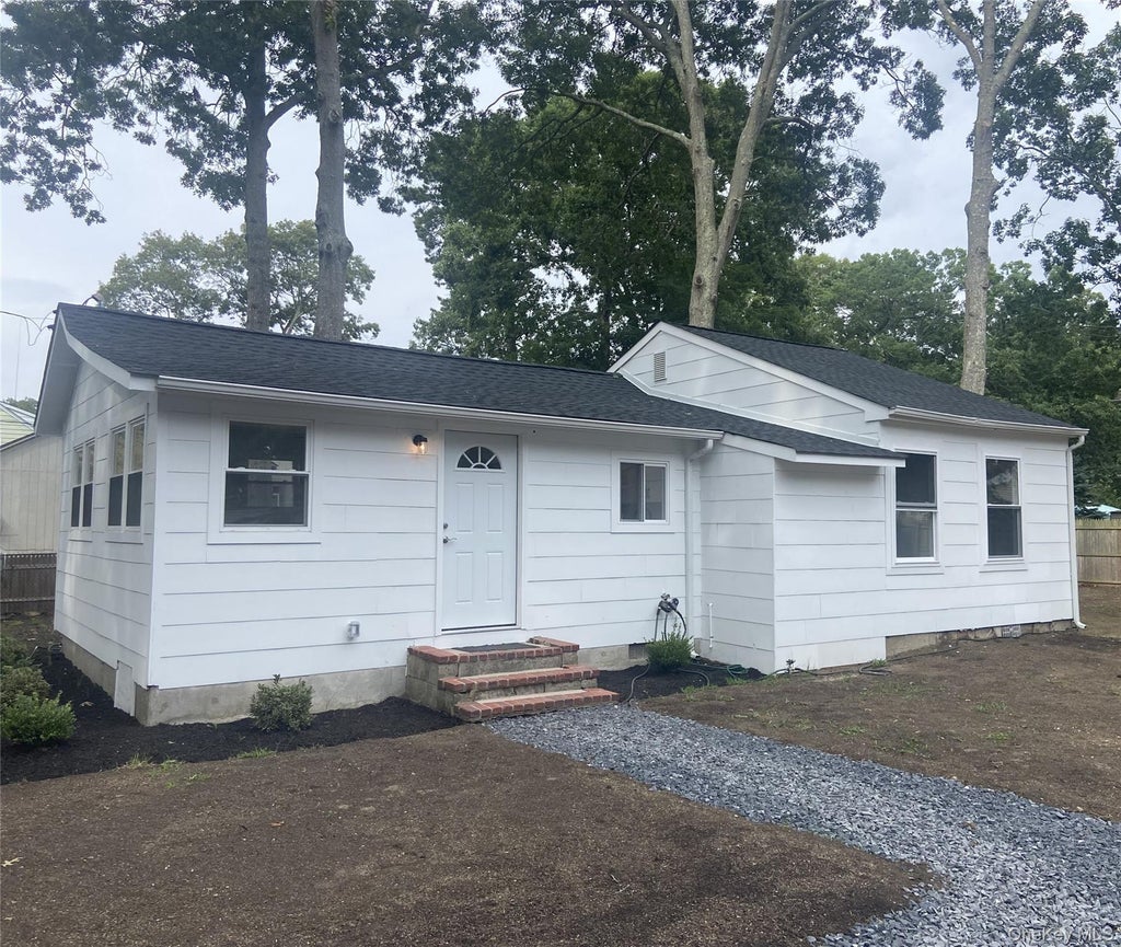Photo of 181 Cypress Drive, Mastic Beach, NY 11951 (MLS # 1046777)