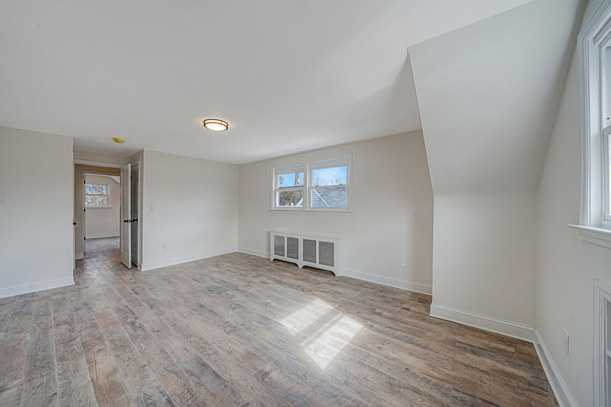 163 Wright Avenue, Malverne, New York image 10