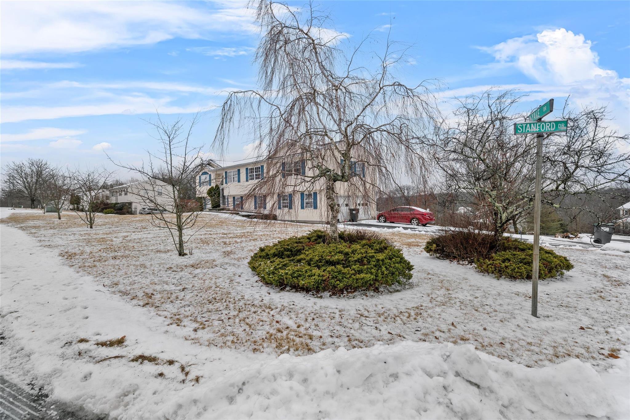 11 Stanford Drive, Highland Mills, New York image 2