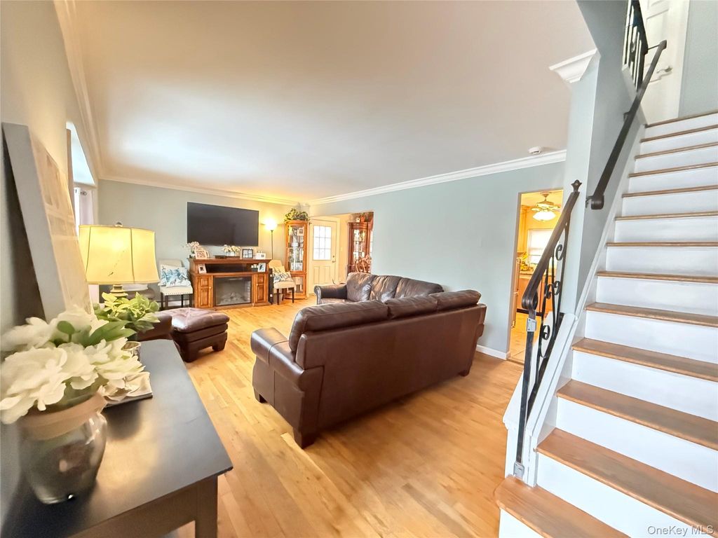 Photo of 92 Southaven Avenue, Mastic, NY 11950 (MLS # 964350)