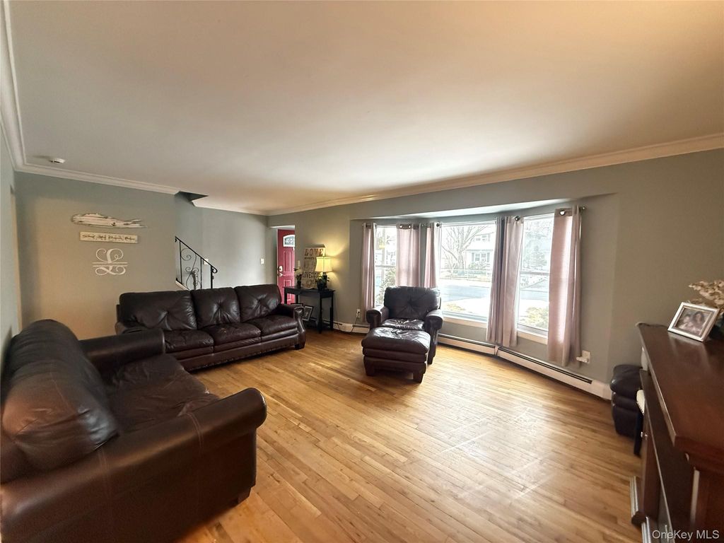 Photo of 92 Southaven Avenue, Mastic, NY 11950 (MLS # 964350)