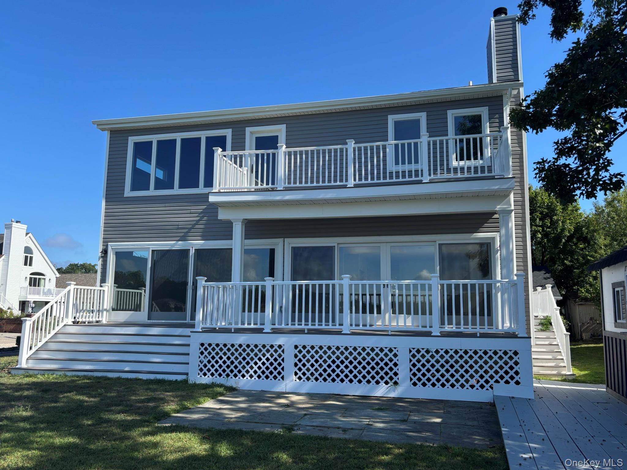35 Adams Avenue
