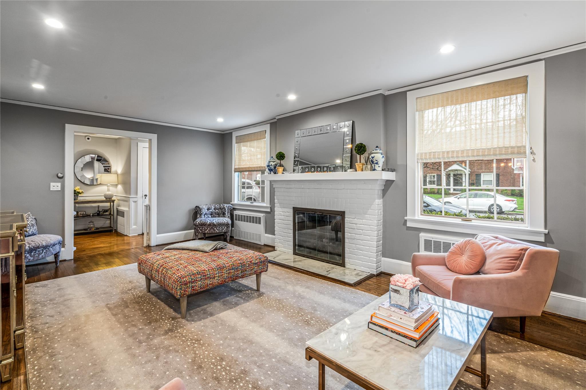 118 Euston Road, Garden City, New York image 7