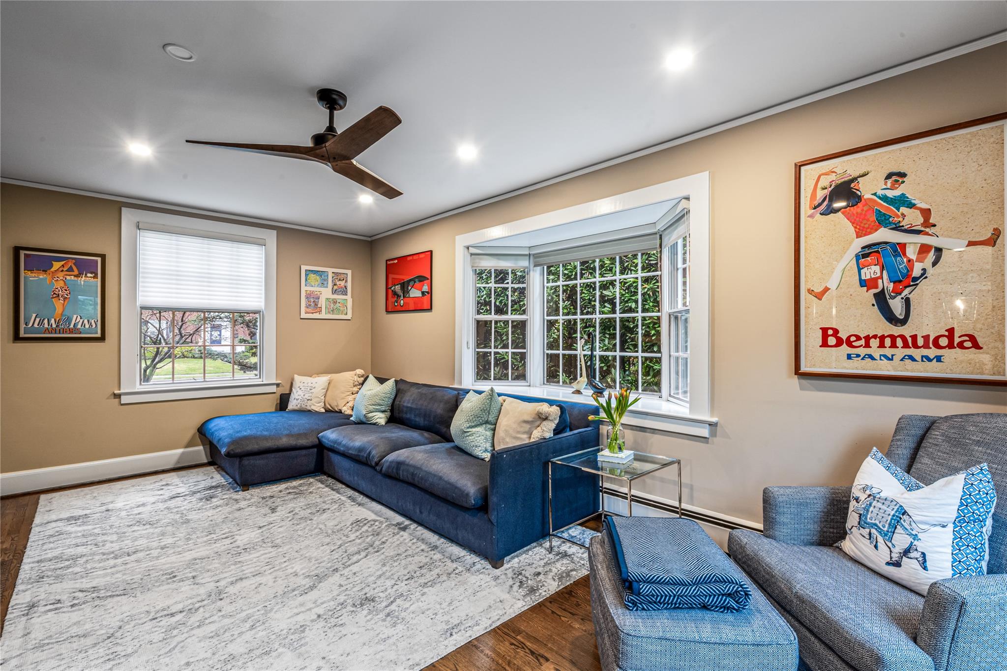 118 Euston Road, Garden City, New York image 11