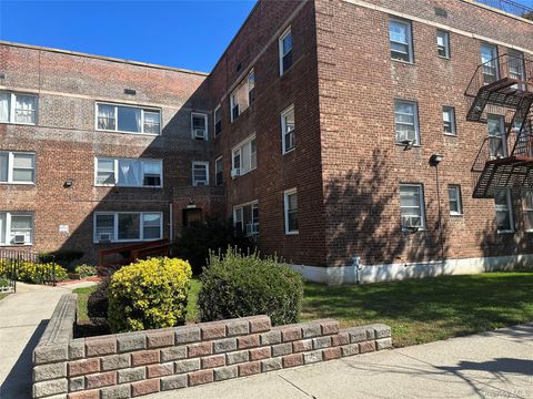 6809 138th Street 2C Flushing NY 11367