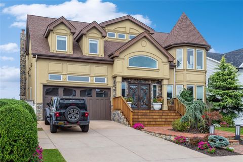 319 Harbor Drive Lido Beach NY 11561