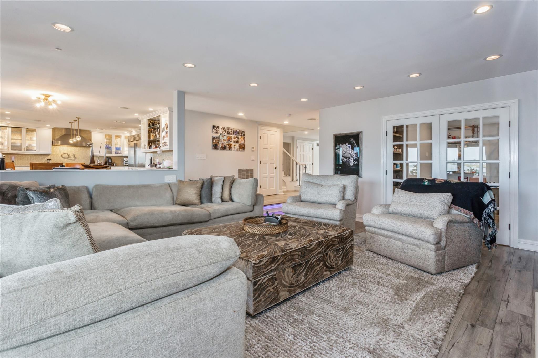 319 Harbor Drive, Lido Beach, New York image 14