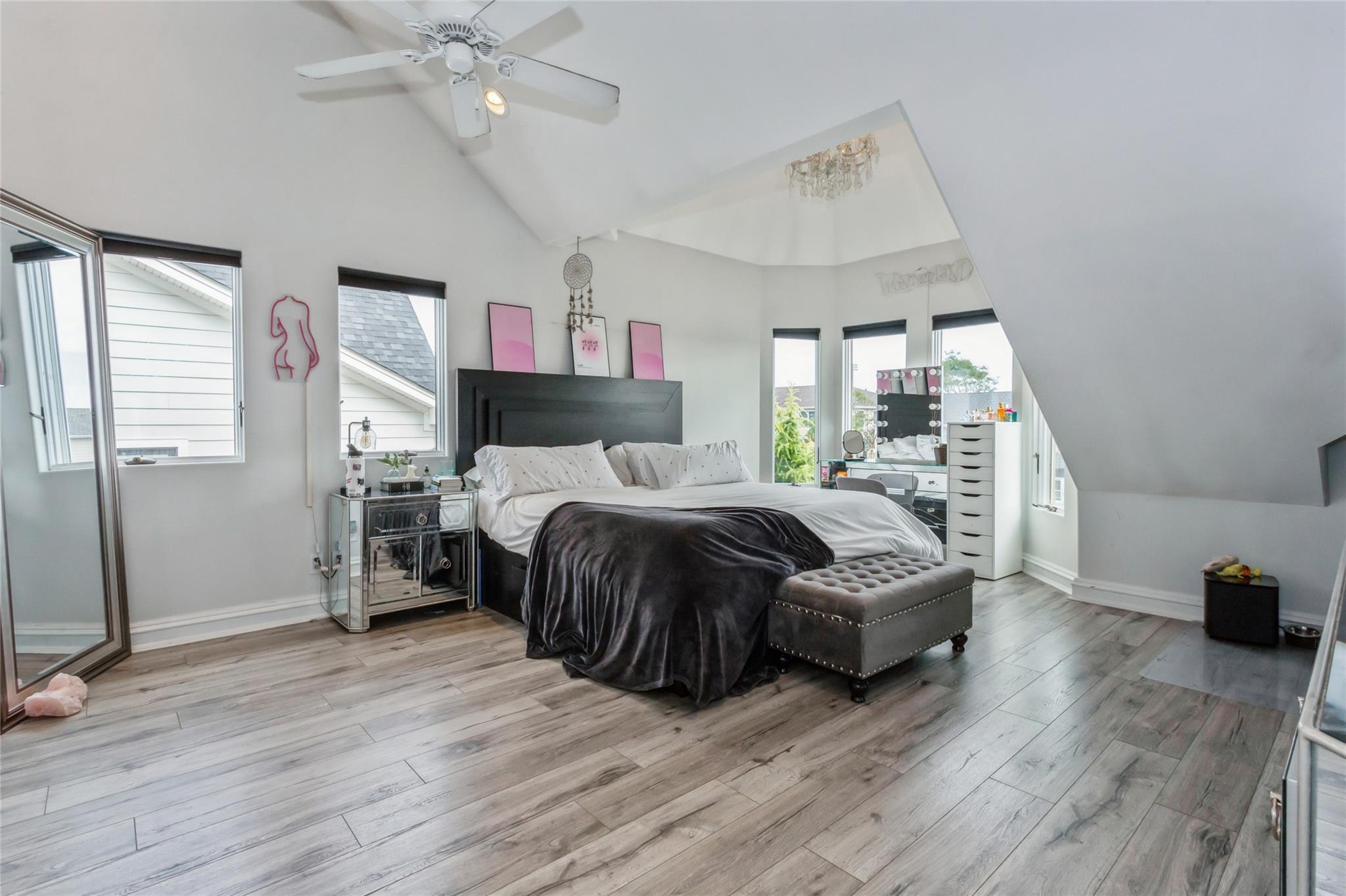 319 Harbor Drive, Lido Beach, New York image 25