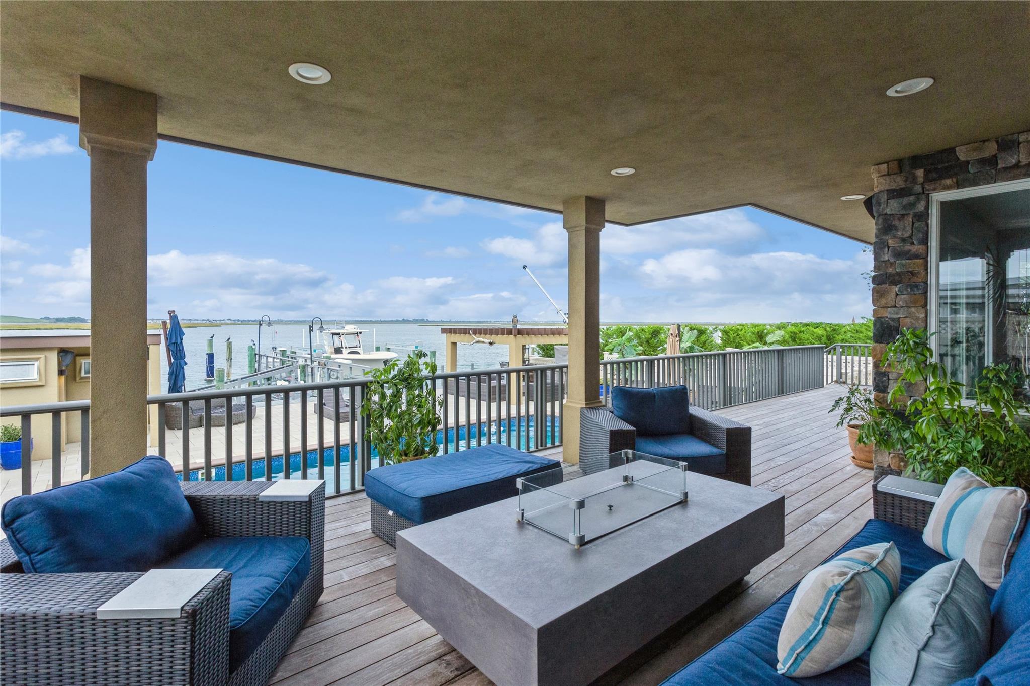 319 Harbor Drive, Lido Beach, New York image 7
