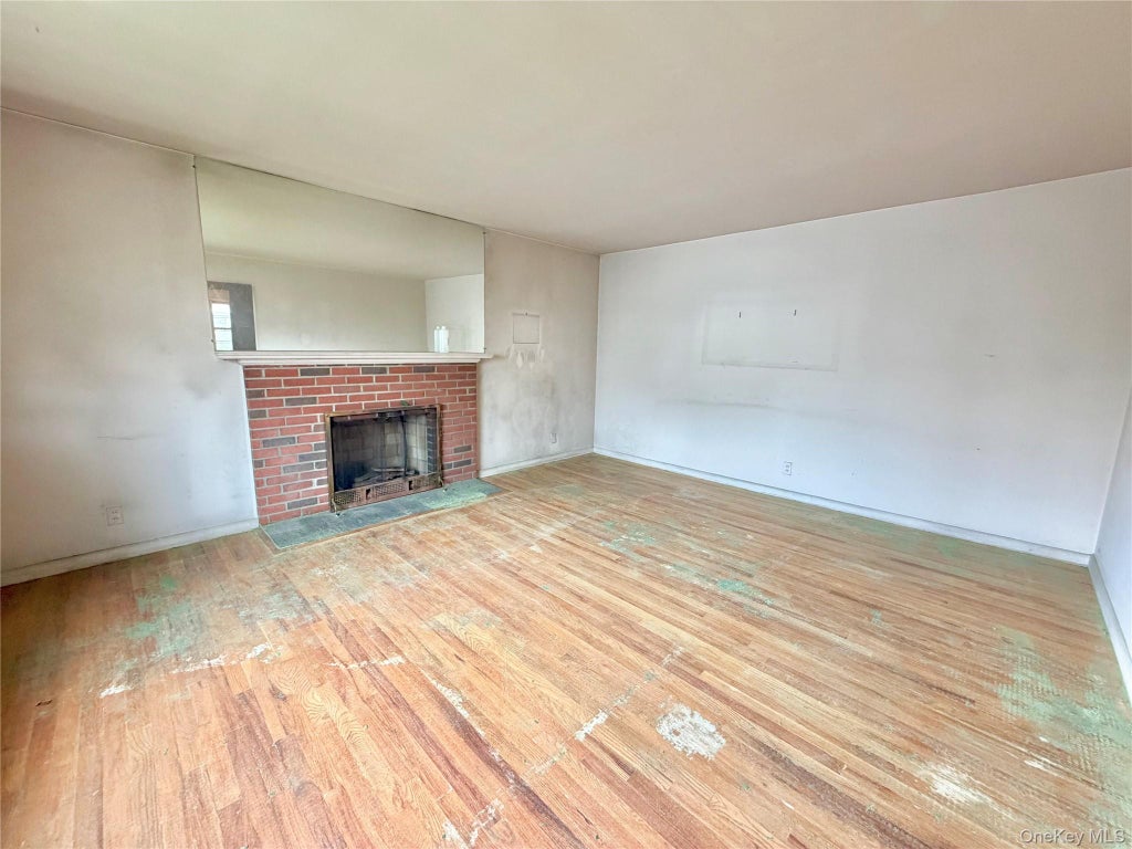 Photo of 131 Overlook Street, Mount Vernon, NY 10552 (MLS # 1041294)