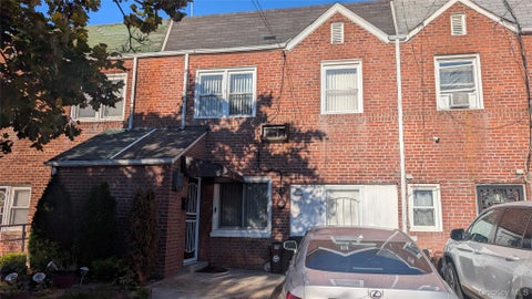 Photo of 135-16 225th Street, Laurelton, NY 11413 (MLS # 1066531)