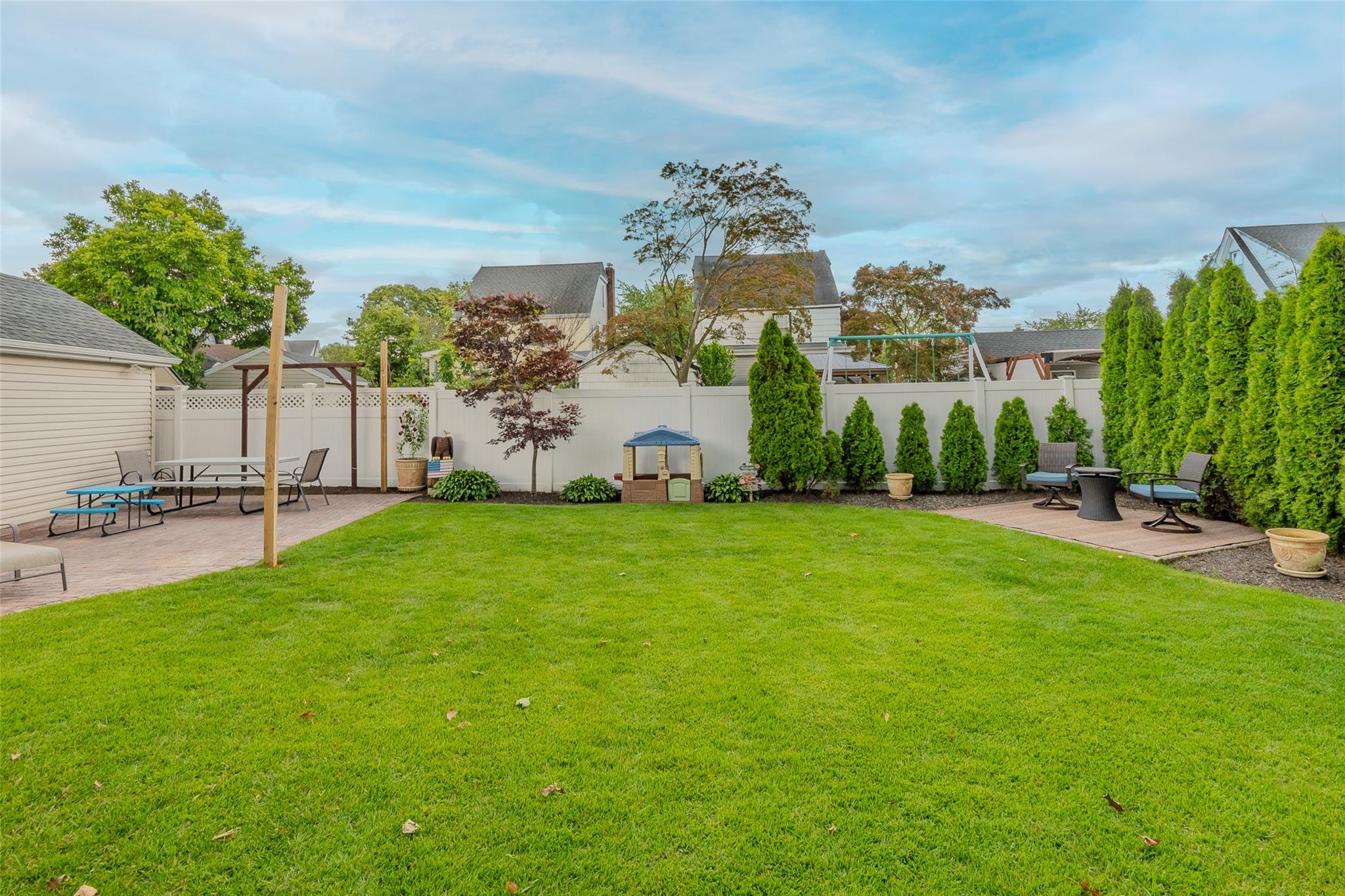 3 Palisade Avenue, Lynbrook, New York image 6
