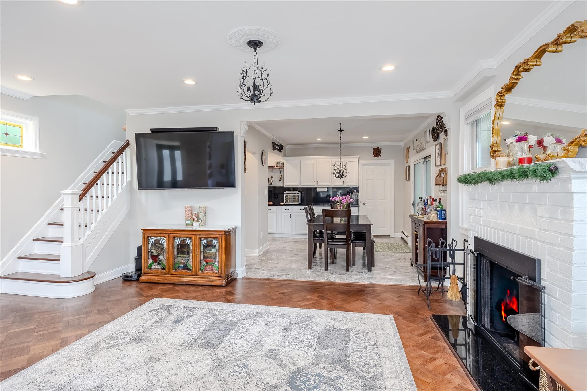 3 Palisade Avenue, Lynbrook, New York image 23