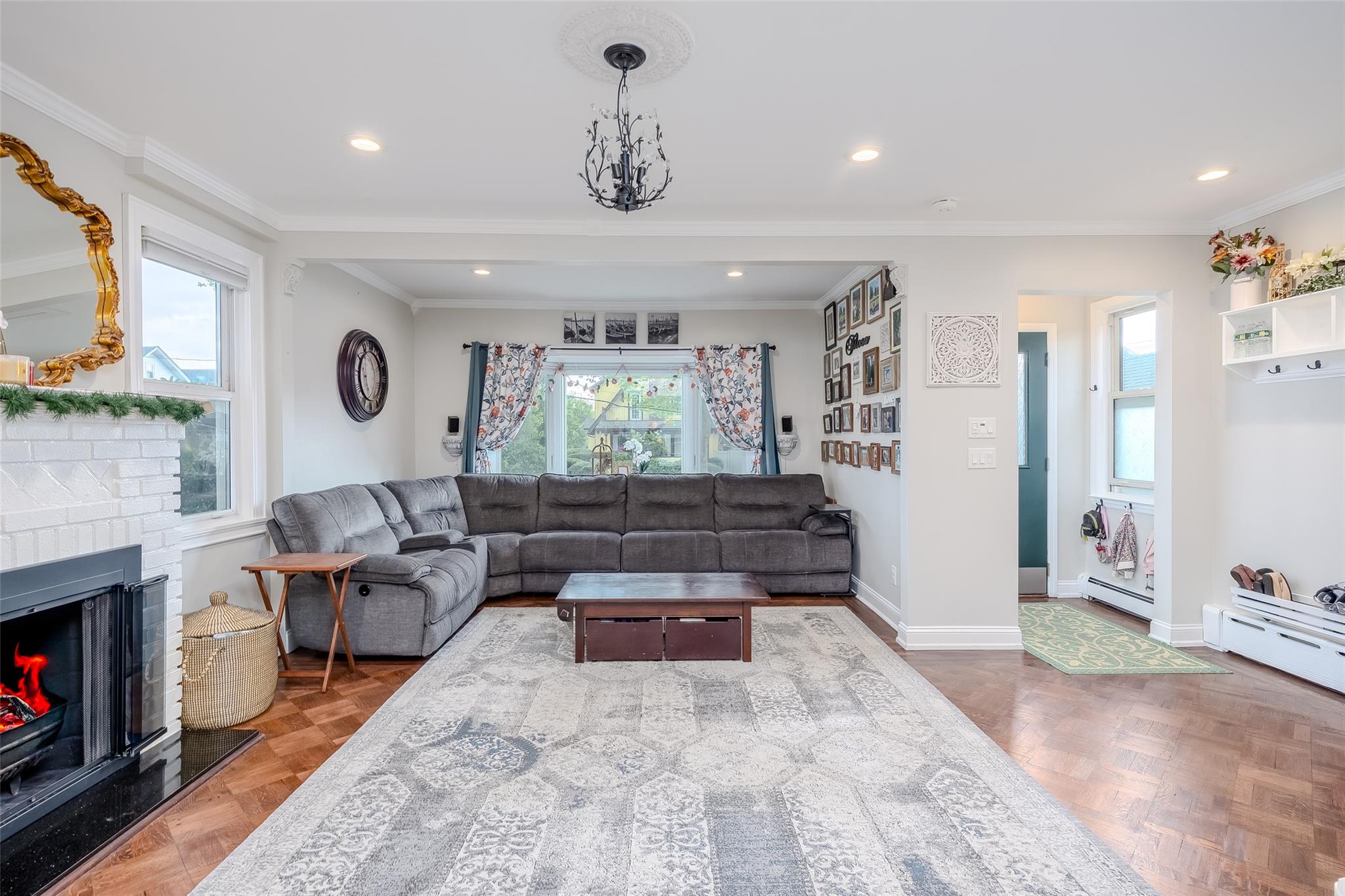 3 Palisade Avenue, Lynbrook, New York image 20