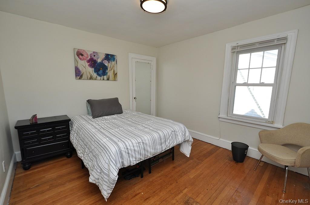 White Plains, New York 10606, United States, 3 Bedrooms Bedrooms, ,2 BathroomsBathrooms,Residential,Active,222772