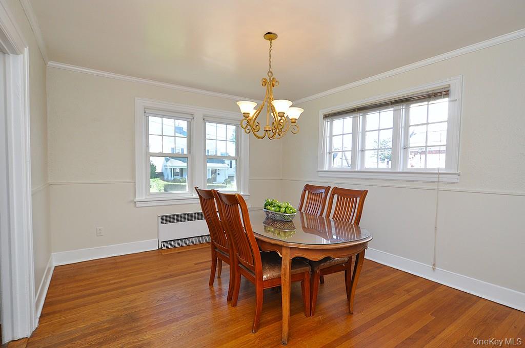White Plains, New York 10606, United States, 3 Bedrooms Bedrooms, ,2 BathroomsBathrooms,Residential,Active,222772