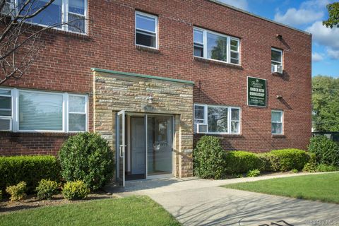 717 Conklin Street 9 Farmingdale NY 11735