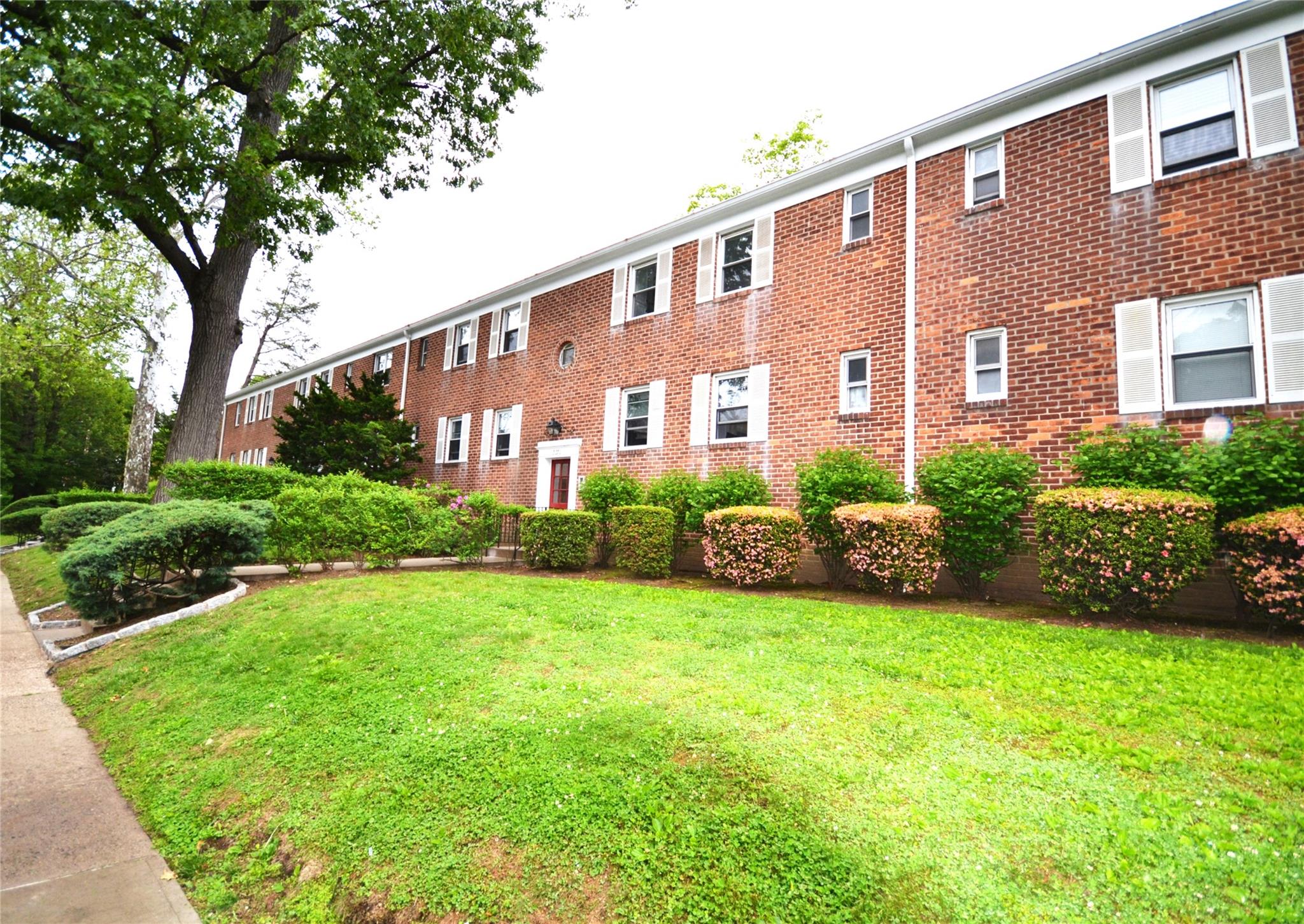 2270 Palmer Avenue #5J, New Rochelle, New York image 1