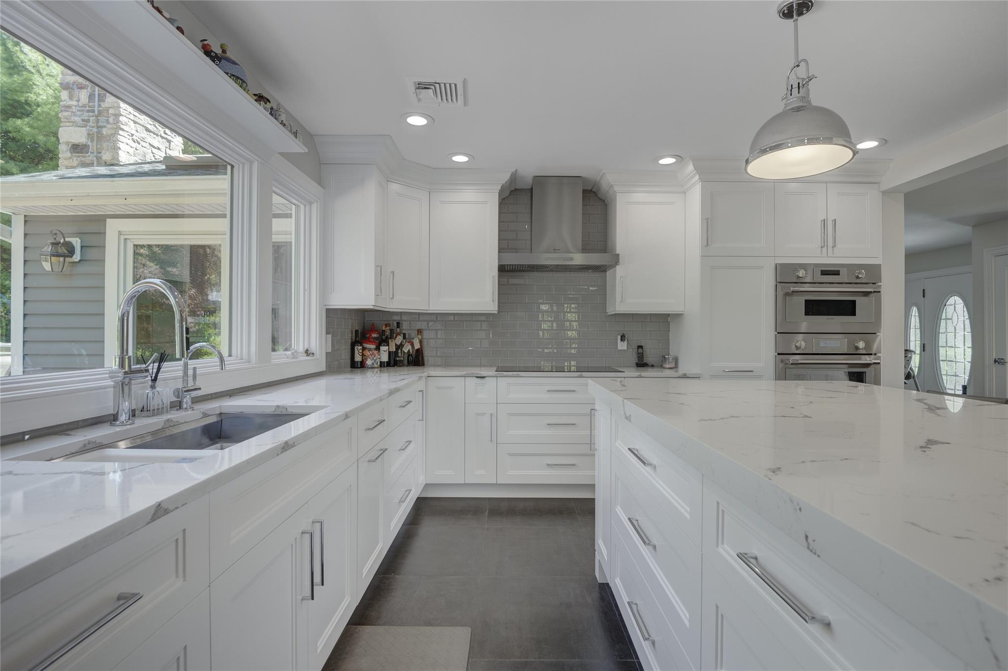 1 Anvil Court Ct, Dix Hills, New York image 8