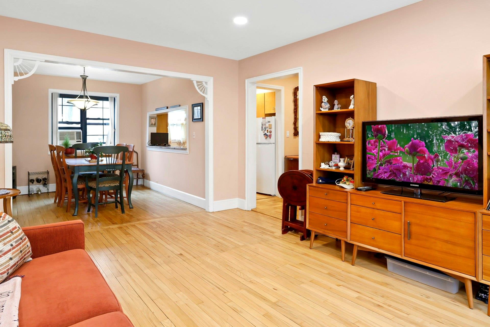 12 Field End Lane #APT 1, Eastchester, New York image 15
