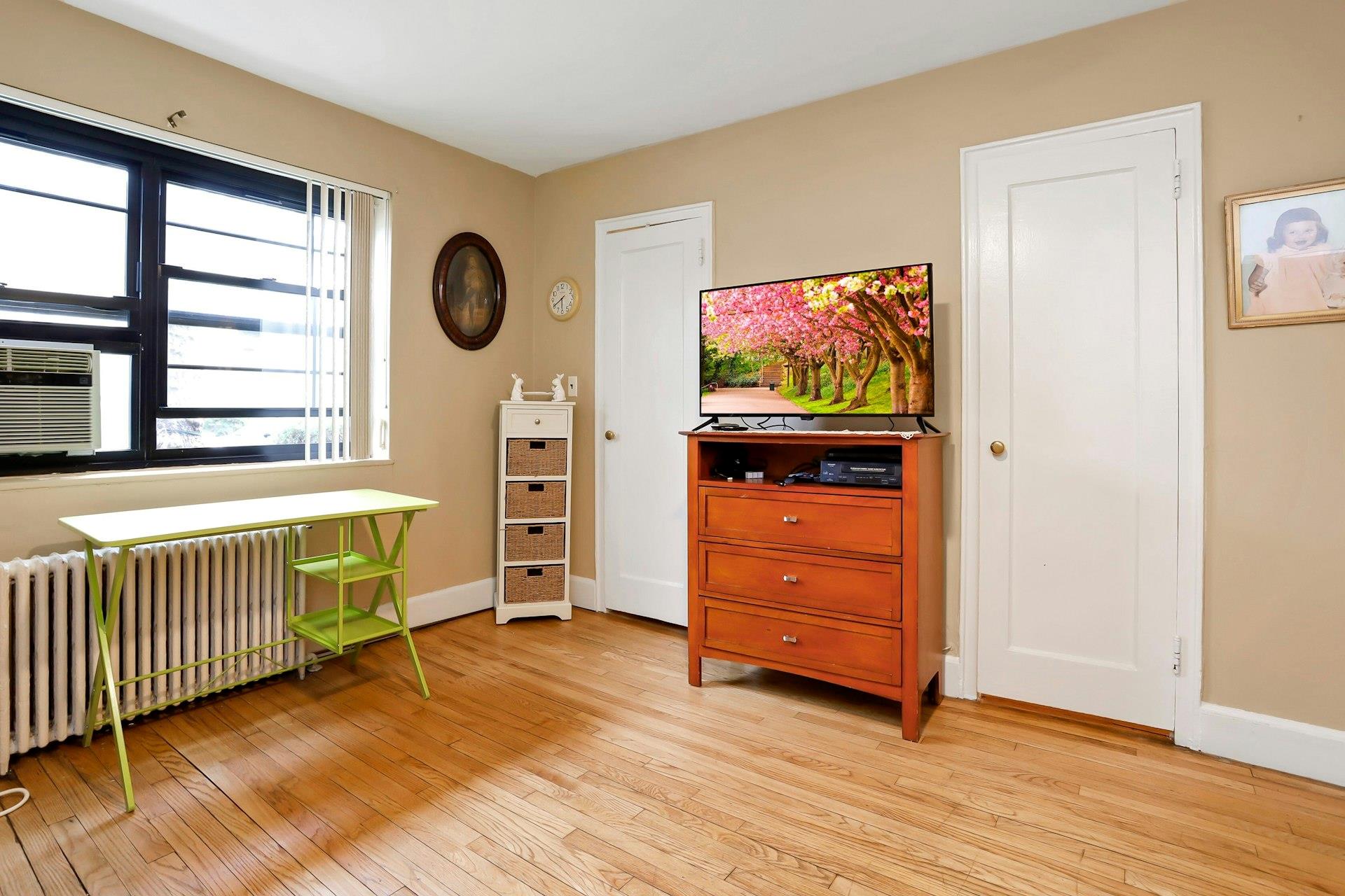 12 Field End Lane #APT 1, Eastchester, New York image 19