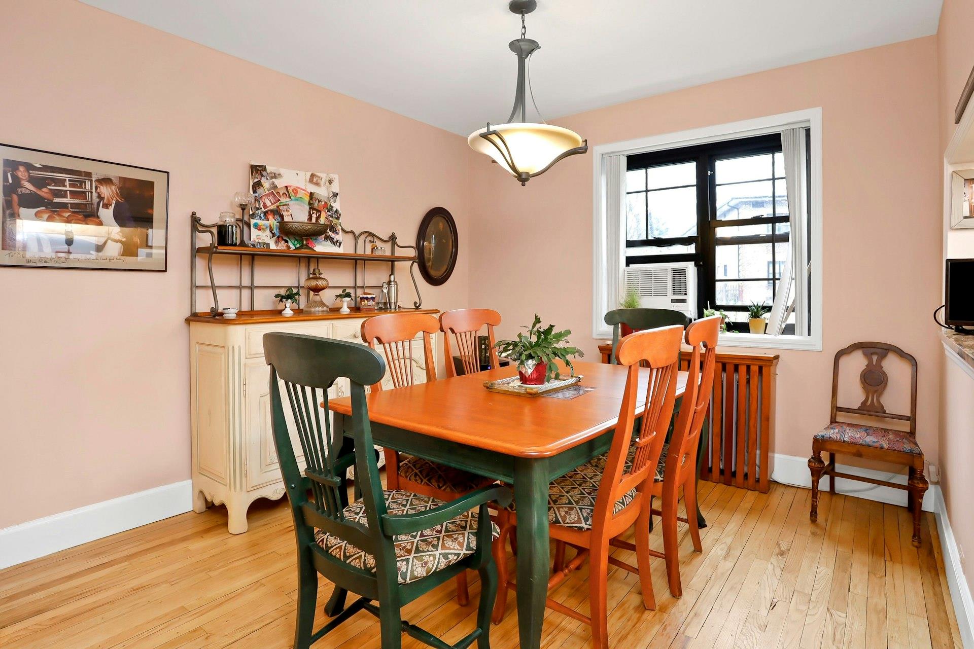 12 Field End Lane #APT 1, Eastchester, New York image 9