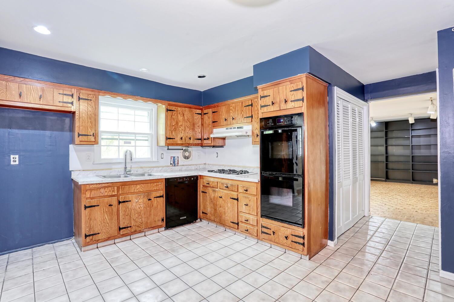 7 Macintosh Lane, Monsey, New York image 15