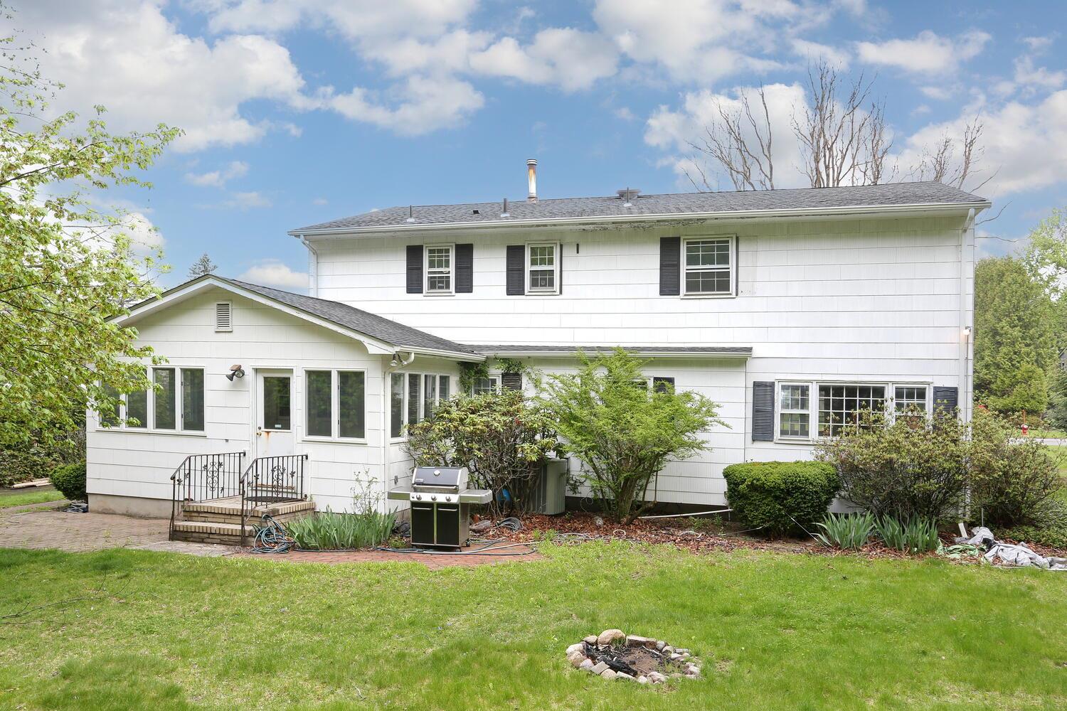 7 Macintosh Lane, Monsey, New York image 40