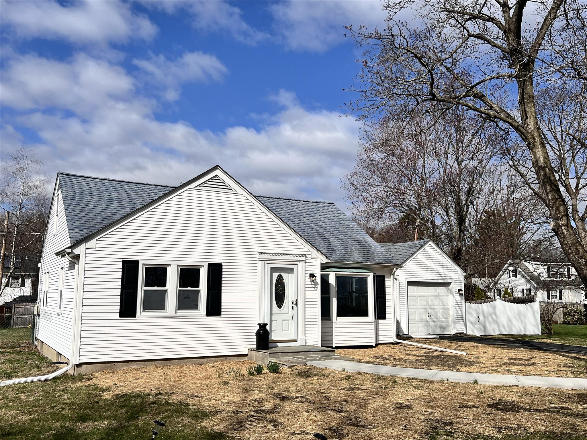 108 Laurel Drive, New Windsor, New York image 2