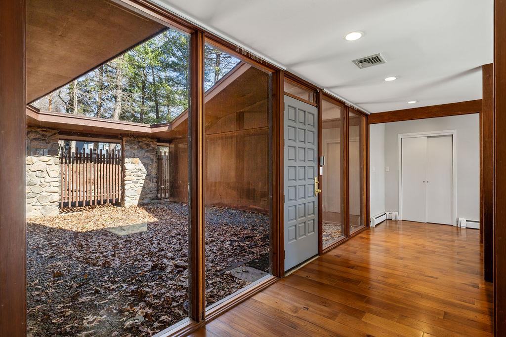 5 Laura Lane, Pomona, New York image 3