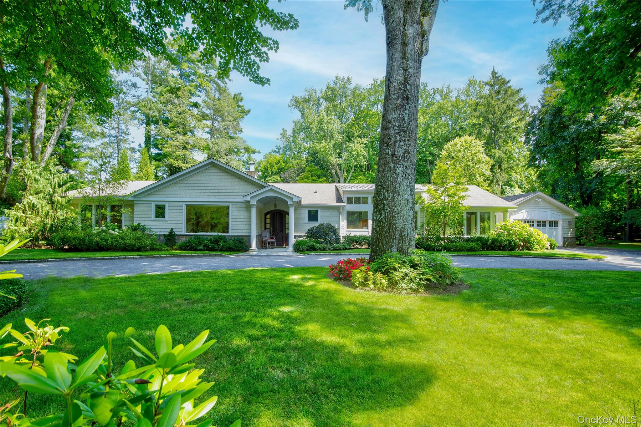10 Woodland Drive