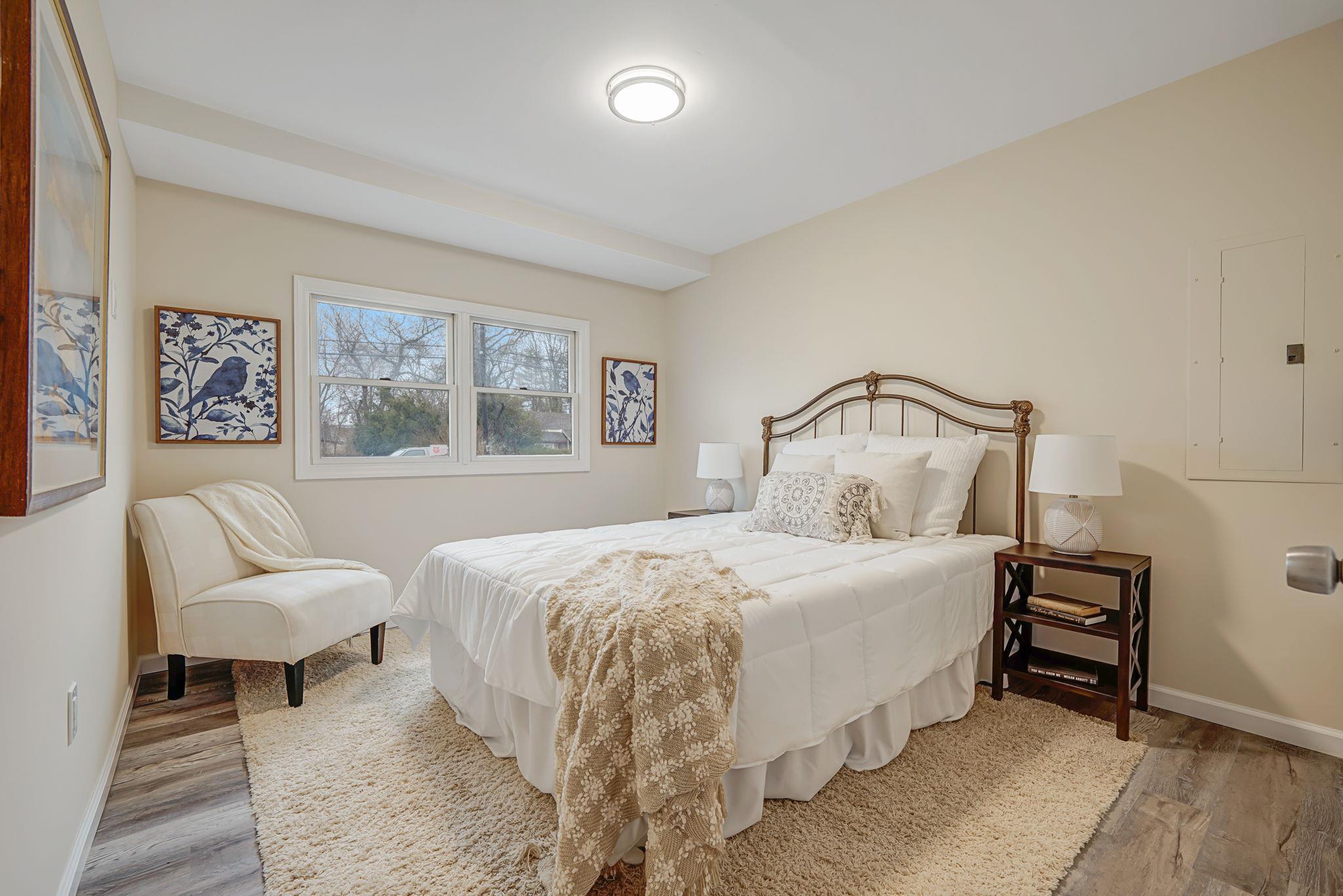 17 20th Avenue, Bay Shore, New York image 15