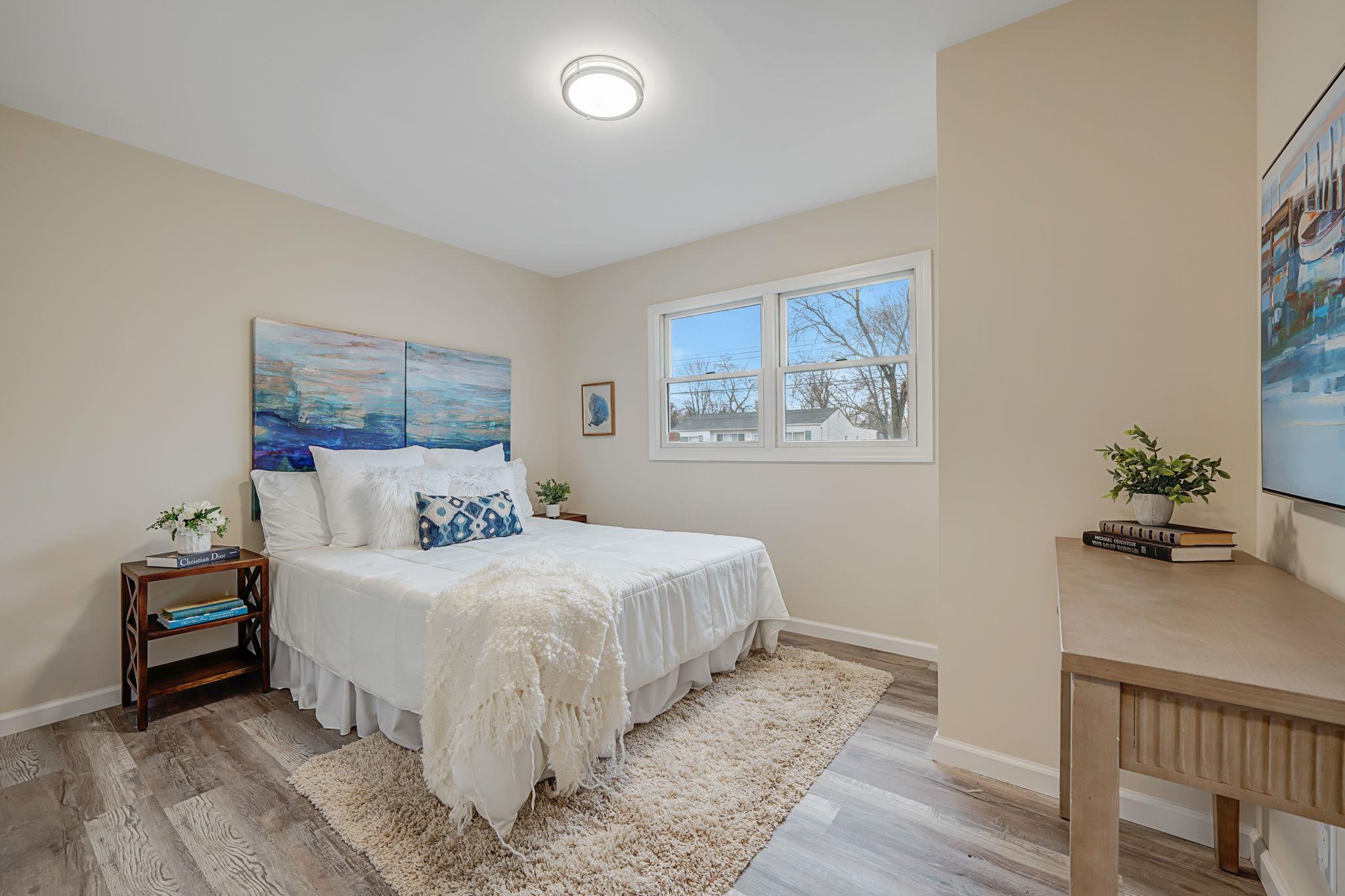 17 20th Avenue, Bay Shore, New York image 11