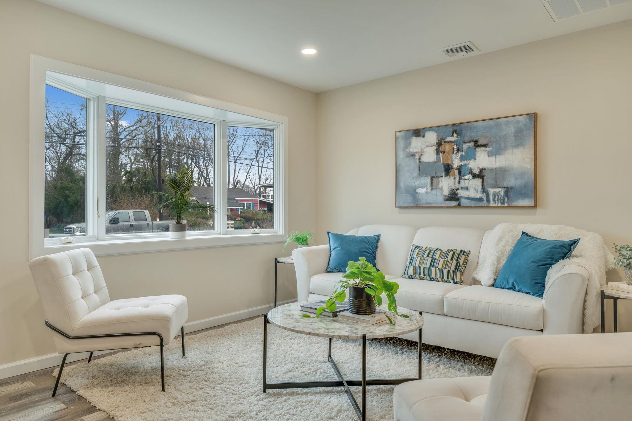 17 20th Avenue, Bay Shore, New York image 8