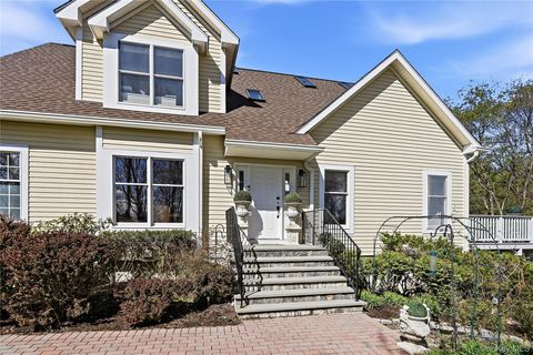 25 Hopkins Lane Armonk NY 10504