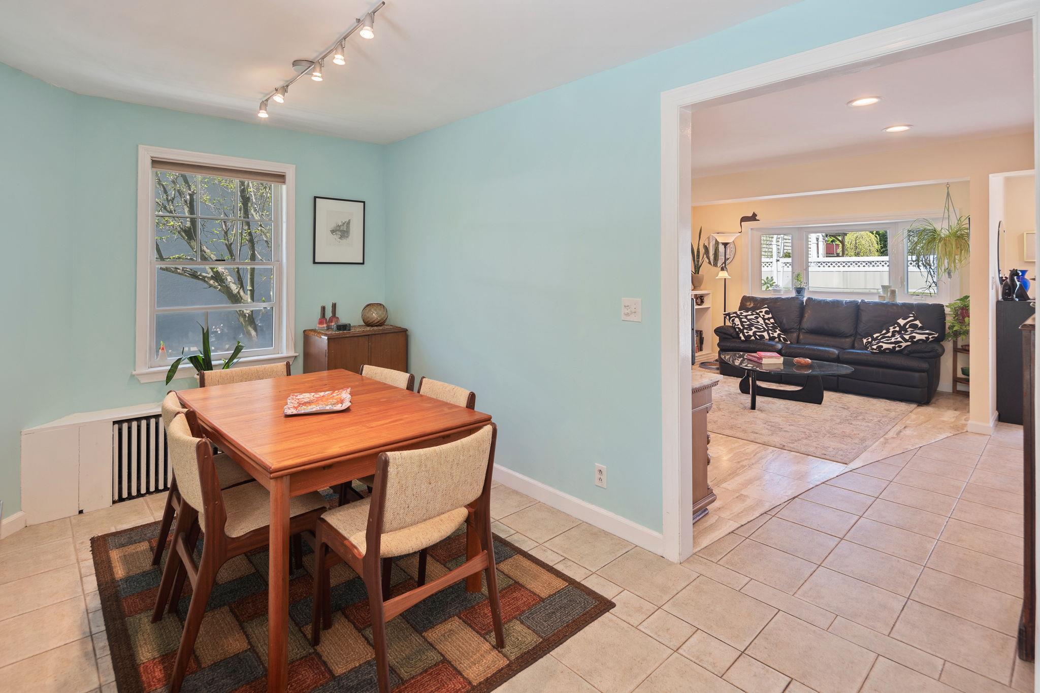 30 Requa Street, Briarcliff Manor, Florida image 6