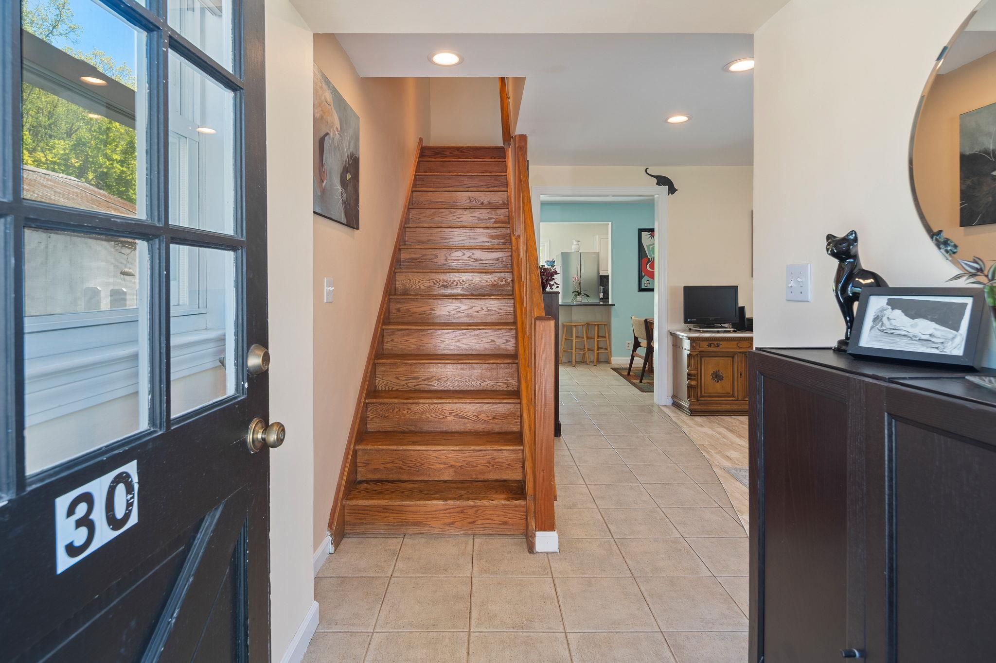 30 Requa Street, Briarcliff Manor, Florida image 3