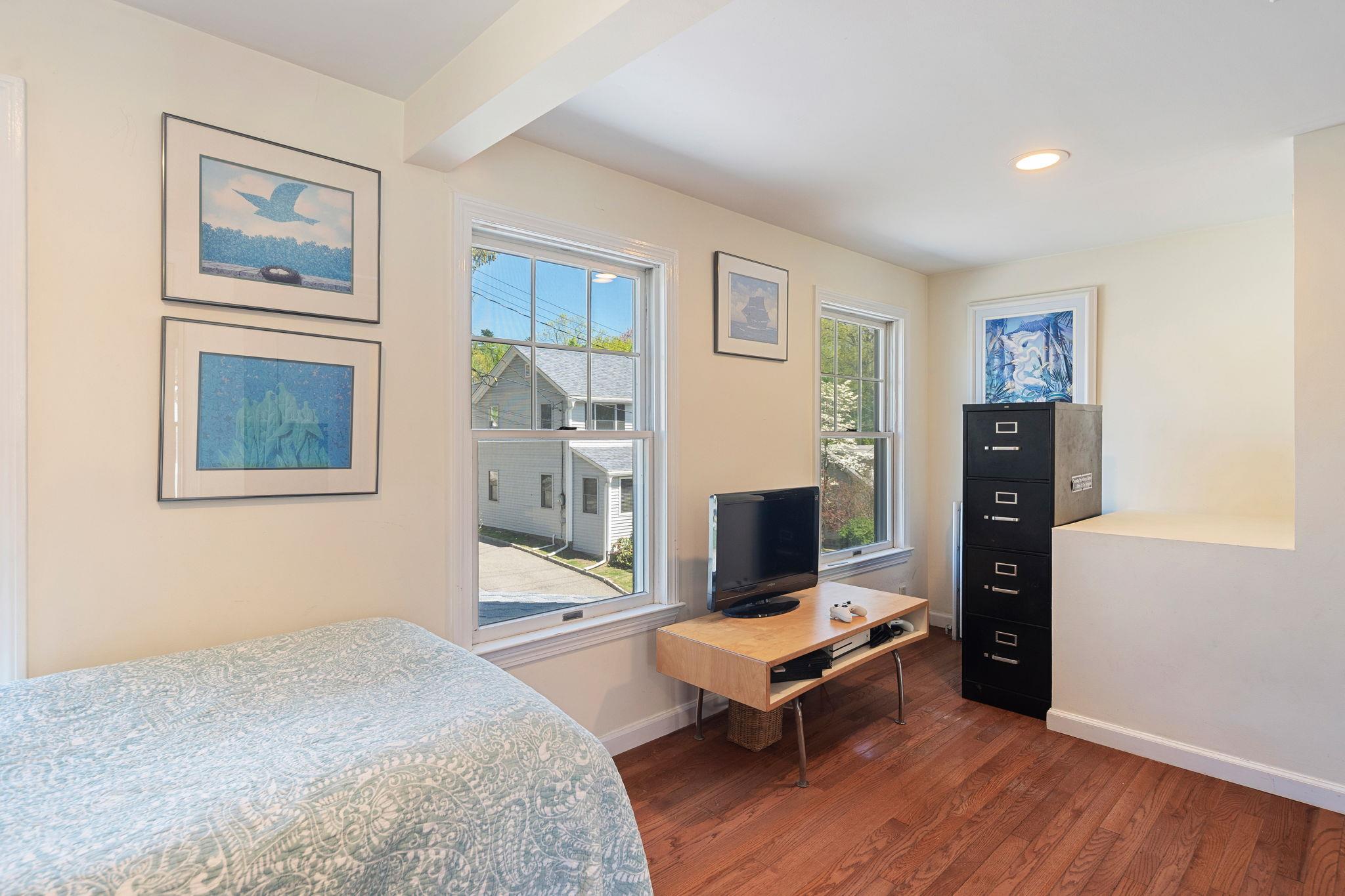 30 Requa Street, Briarcliff Manor, Florida image 15