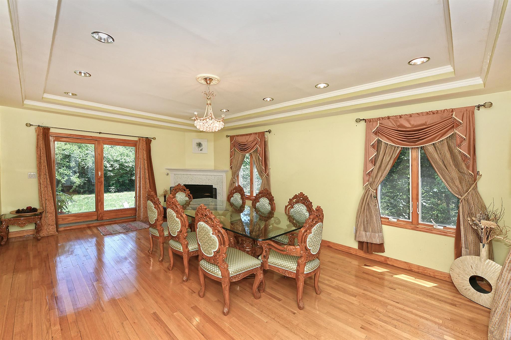 2 Sandy Court, Garden City, New York image 14