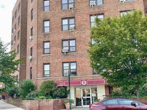 Photo of 48-21 40th Street #4B, Sunnyside, NY 11104 (MLS # 1010174)