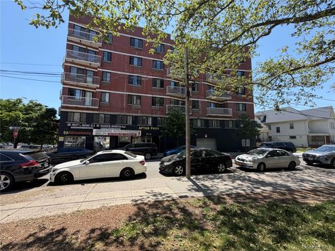 Condo For Rent - 87-12 175th Street #6B<br/> Jamaica, NY 11432