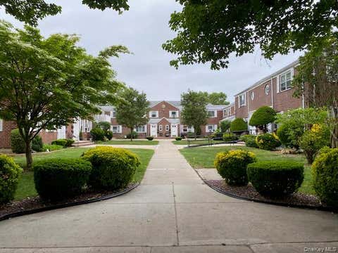 Homes For Sale - 254-25 75th Avenue #2ND FL<br/> Queens County, Glen Oaks, NY 11004