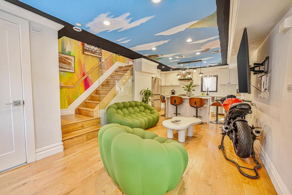 520 Meeker Avenue, Brooklyn, New York image 9