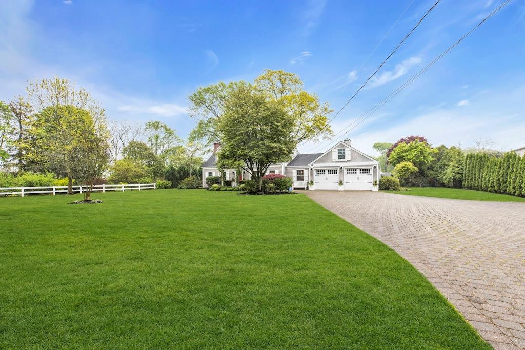 54 Middle Road