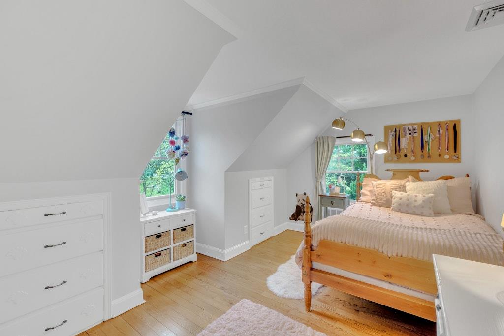 54 Middle Road, Blue Point, New York image 25