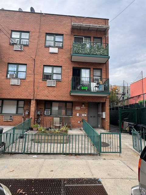 34-26 10 Street Astoria NY 11106
